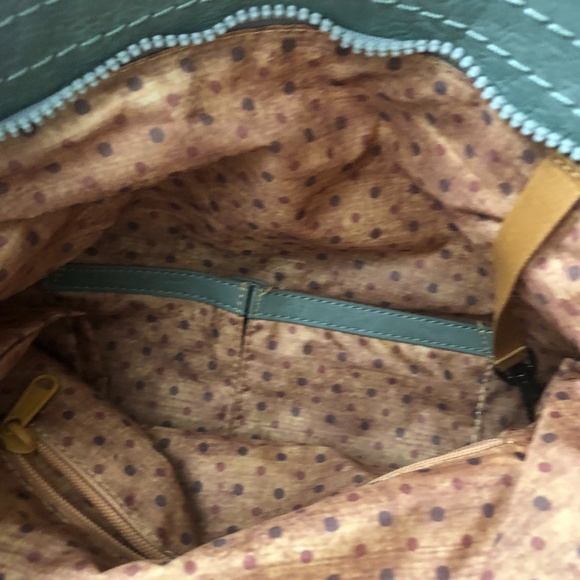 Sherpani Backpack - Picture 2 of 4